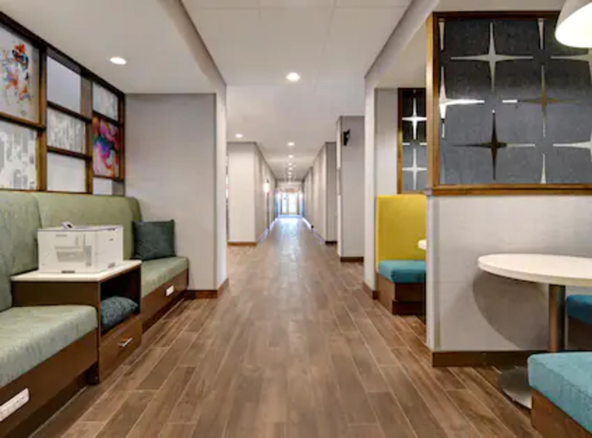 Hampton Inn & Suites Canal Winchester Columbus Екстер'єр фото