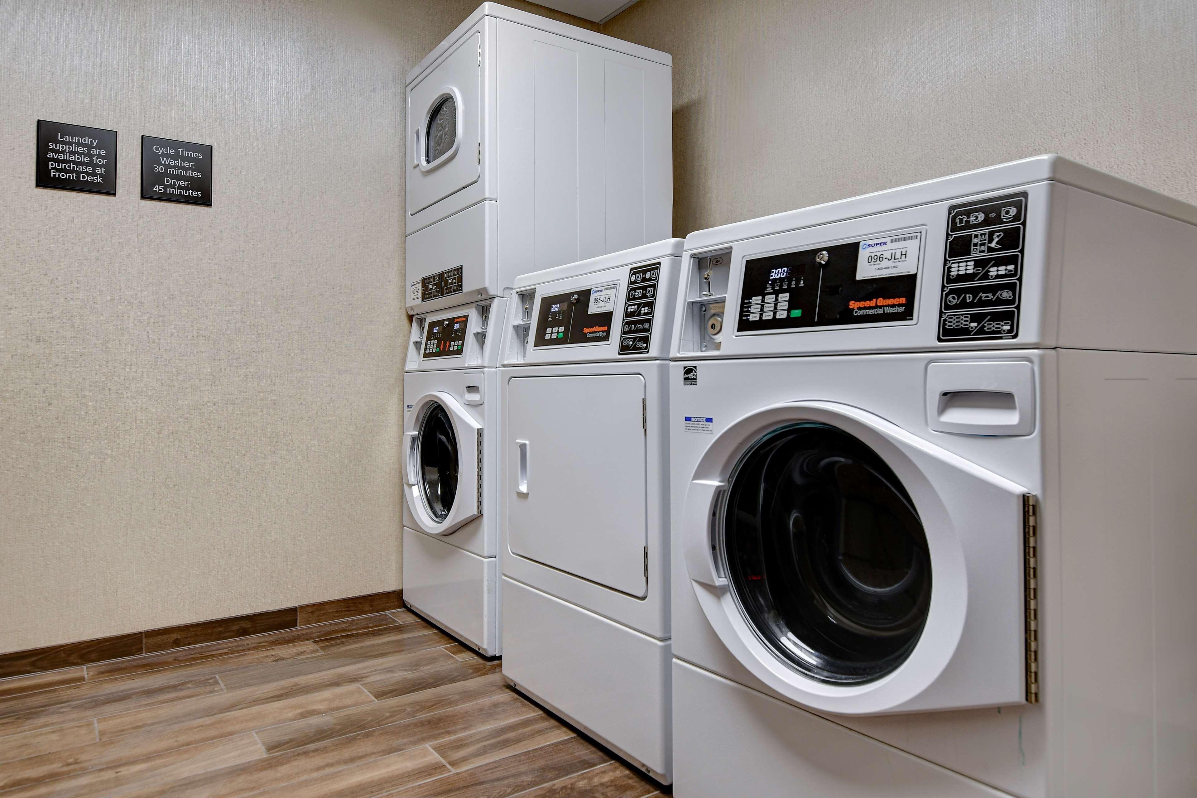 Hampton Inn & Suites Canal Winchester Columbus Екстер'єр фото
